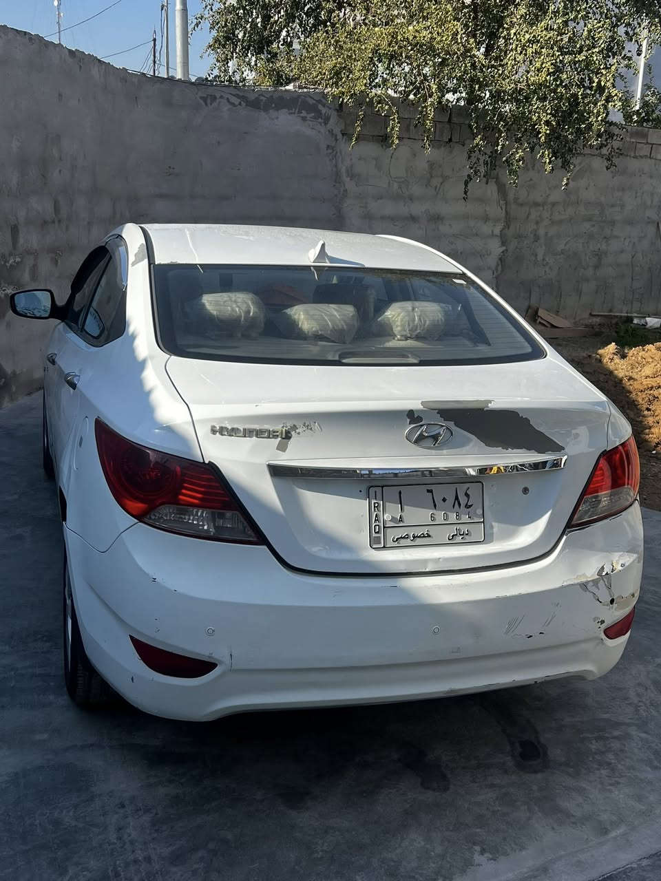 اكسنت 2011 حداديه مكفوله فتحته سقف دبل قطره محرك ١٦٠٠ بيها رصعات ملاحضات السعر ٨٥ وبيها مجال للاستفسار الاتصال ***********
