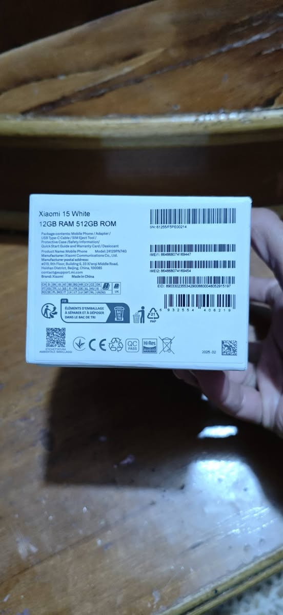 سلام عليكم للبيع شاومي مي 15 G5 ذاكرا 512=16 مستخدم اسبوع فقط كسر كارتون جهاز افلاكشب مكفول من الزلغ شرط اذا بيه زلغ يرجع بطاريه 100 مشحون 9 مرات فقط سعره 750 للعلم سعر الجديد بالمحلات 980روح عامل عليه وتكد اني عارضه 750 كلش هواي فرق على الجديد الشراي اتصل رقمي ‏‪0774 133 8621‬‏ ميسان حي الرحمه الثانيه قرب المستشفى البناني عمارة, ميسان
