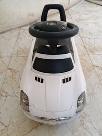 سيارة اطفال للبيع مرسيدس بيها صندوك تحت الكشن   السعر 15الف (077357529...