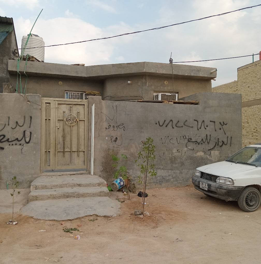 ١٠٠متر مربعه غرفه وصاله ومطبخ وحمامات وستقبال السعر ٢٥ غفل مكتب التساهل العقار العنوان شارع المطحنه عمود ٢٨٢مقابل ***********اتساب  النجف الاشرف النجف, العراق
