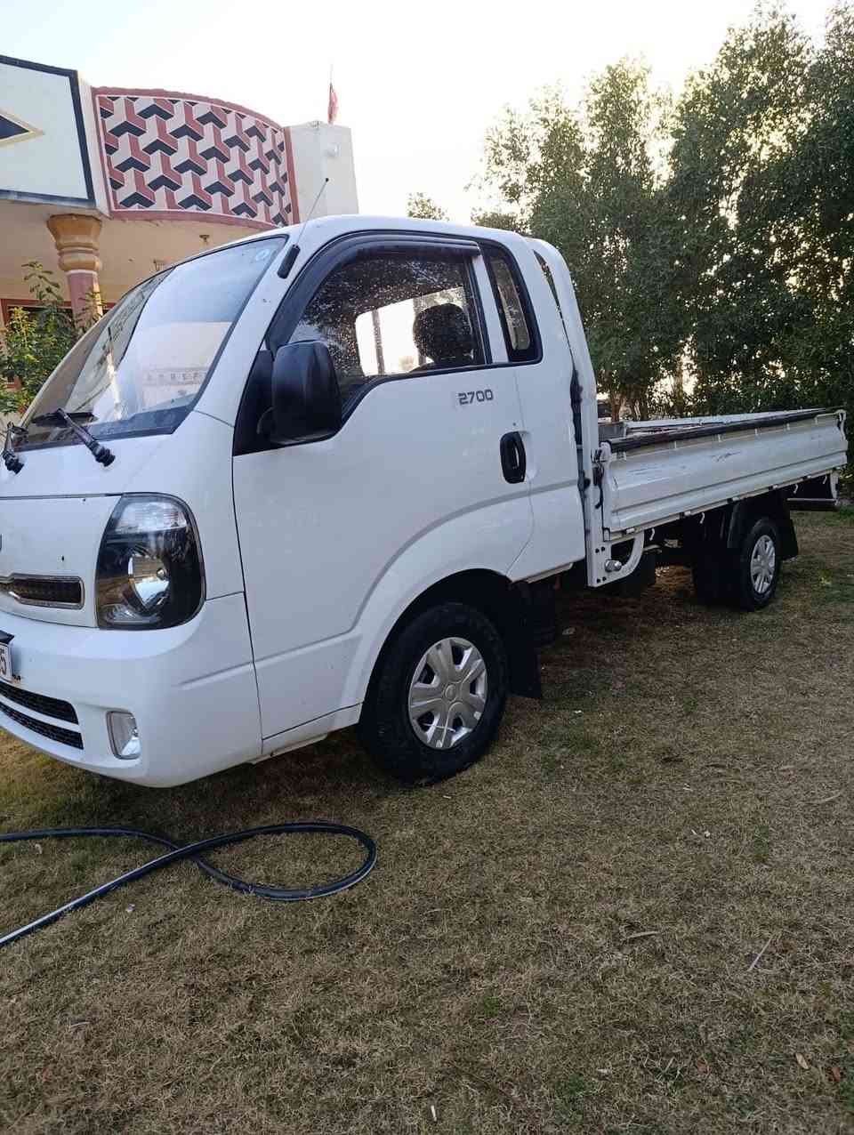 السلام عليكم
    للبيع كيا ٢٧٠٠ موديل ٢٠١٧

رقم واسط نكليزيي سياره بوضع شركه
    ماشيه ٢٠٠ كير محرك اكسن شاصي كفاله
تبريد 🥶 سياره بيه فقط البنيد مبدل باقي ع سونار
قطره صبغ مابيه ولا فتح  ولا بارد

       مكاني بابل النيل سعر ١١٧💵 وبيه مجال للشراي 
رقمي ***********📞
