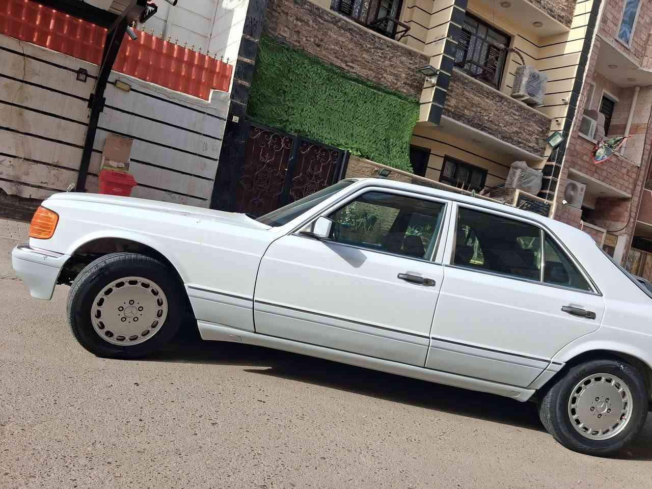 مرسدس. جامبو.    حجم.    300.  سياره. ع. وضع.   الشركه.  موديل.    90 اصل.  سياره.  جديده. مكفوله. كفله. عامه.  عده. صبغ. الجماليه. سياره. مكينه. كير. تبريد. كلهه. شغاله. فول. فتحه. كشنات كهرباي. سياره. حيل جديده. بغداد بسمنه. تحويل. مباشر.  رقم. نكليزي.  سياره. جاهزه.  من كلشي.   مكاني بغداد الشعب.  السعر.  95. وبيهه مجال.  اتصل. وخادمك.  ***********
