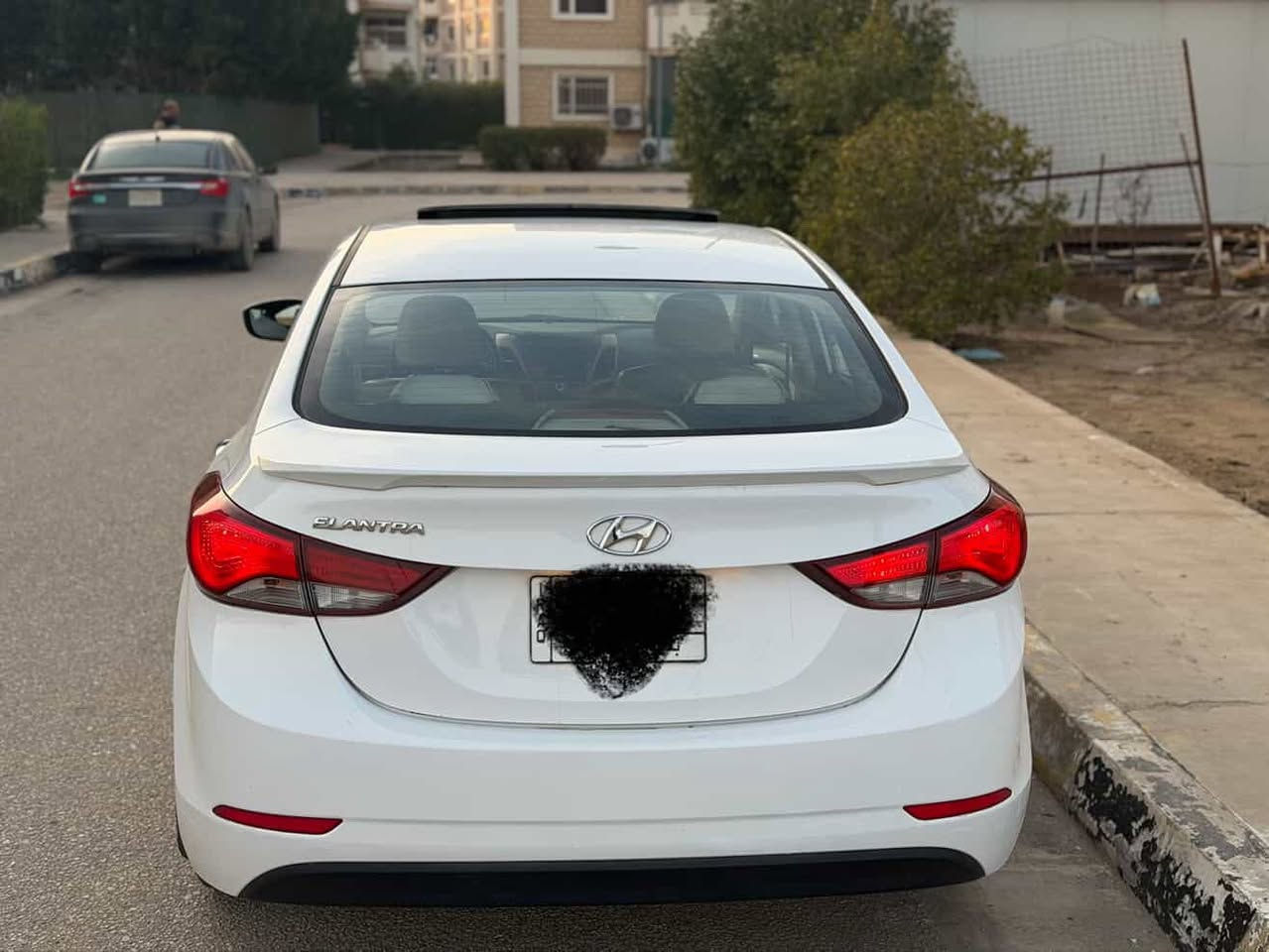 سلام عليكم النترا موديل 2015 خليجي فول مواصفات 
ماشيه 126 الف حقيقي 
فتحه تحكم ستيرن كامره داخل صاج كشنات جلد 
مكفوله من الصبغ ولتبديل رقم بغداد الماني 
السعر 125 وبيه مجال 
***********
