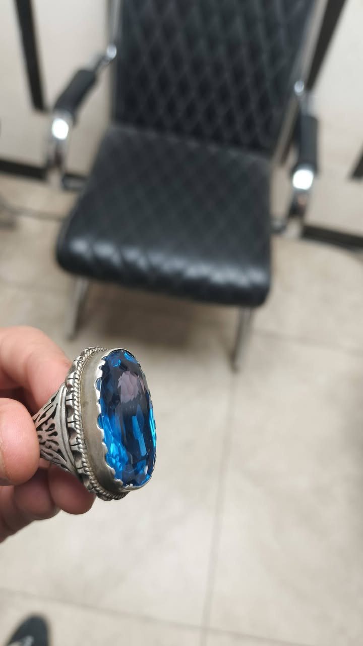 توباز مترش اكثر من ٣ سم طوله فضه ٩٢٥ ثكيل كلش قيم واعلى سعر ابيع


**إذا كنت صاحب هذا الإعلان وتريد حذفه لأي سبب، رجاءا أرسل رسالة إلى الدعم الفني**