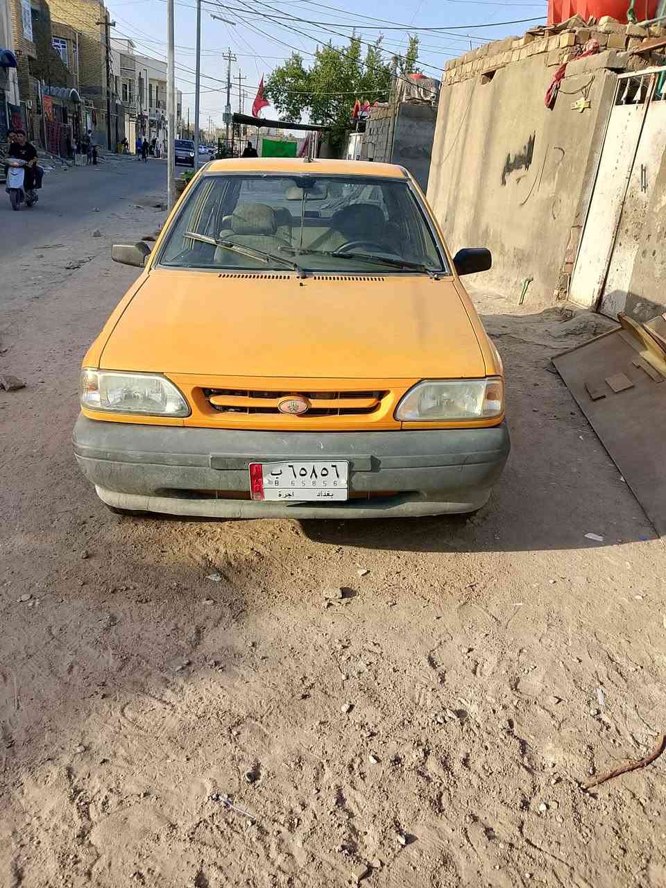 السلام عليكم سياره البيع 2012السعر22وبهامجل العنوان ناصريه مركز***********
