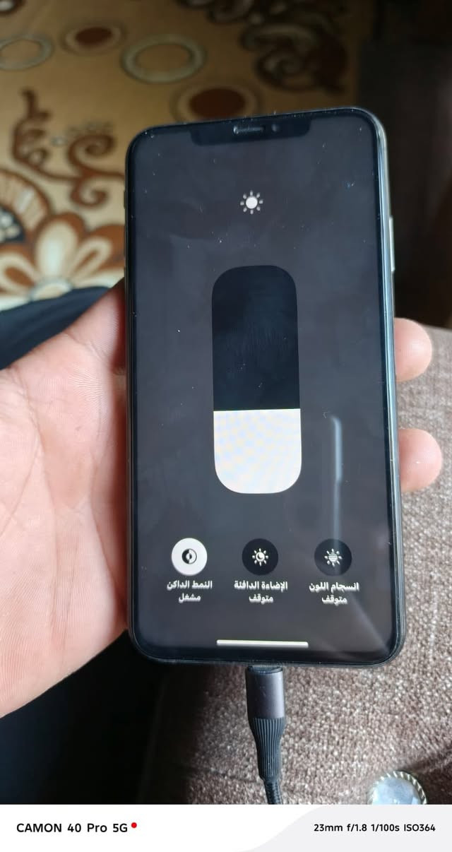 اكس اس ماكس  ذاكره ٢٥٦ جهاز مبدل بي بس بطاريه  وضرر واضح بضهر مالته سعر ١٢٥ قفل مستعجل عل بيعته ***********
