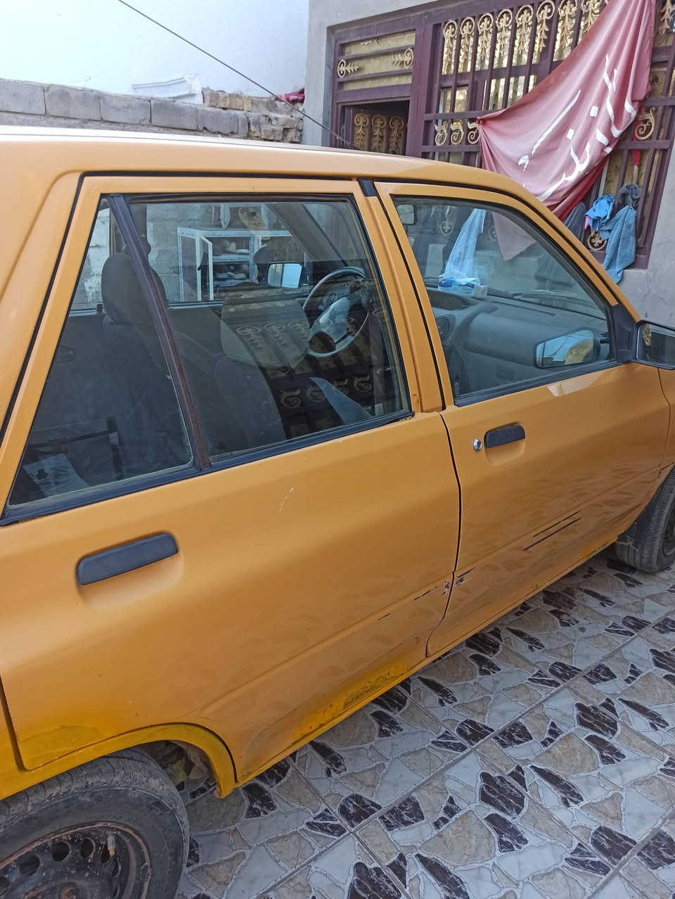 سلام عليكم سياره سايبا للبيع موديل 15 سياره مال جناي مكينه توني مجفتهه گير تأيرات كله نضيف راعيهه موجود بالديوانيه السعر 30 وبيهه مجال حگ الجيه


**إذا كنت صاحب هذا الإعلان وتريد حذفه لأي سبب، رجاءا أرسل رسالة إلى الدعم الفني**