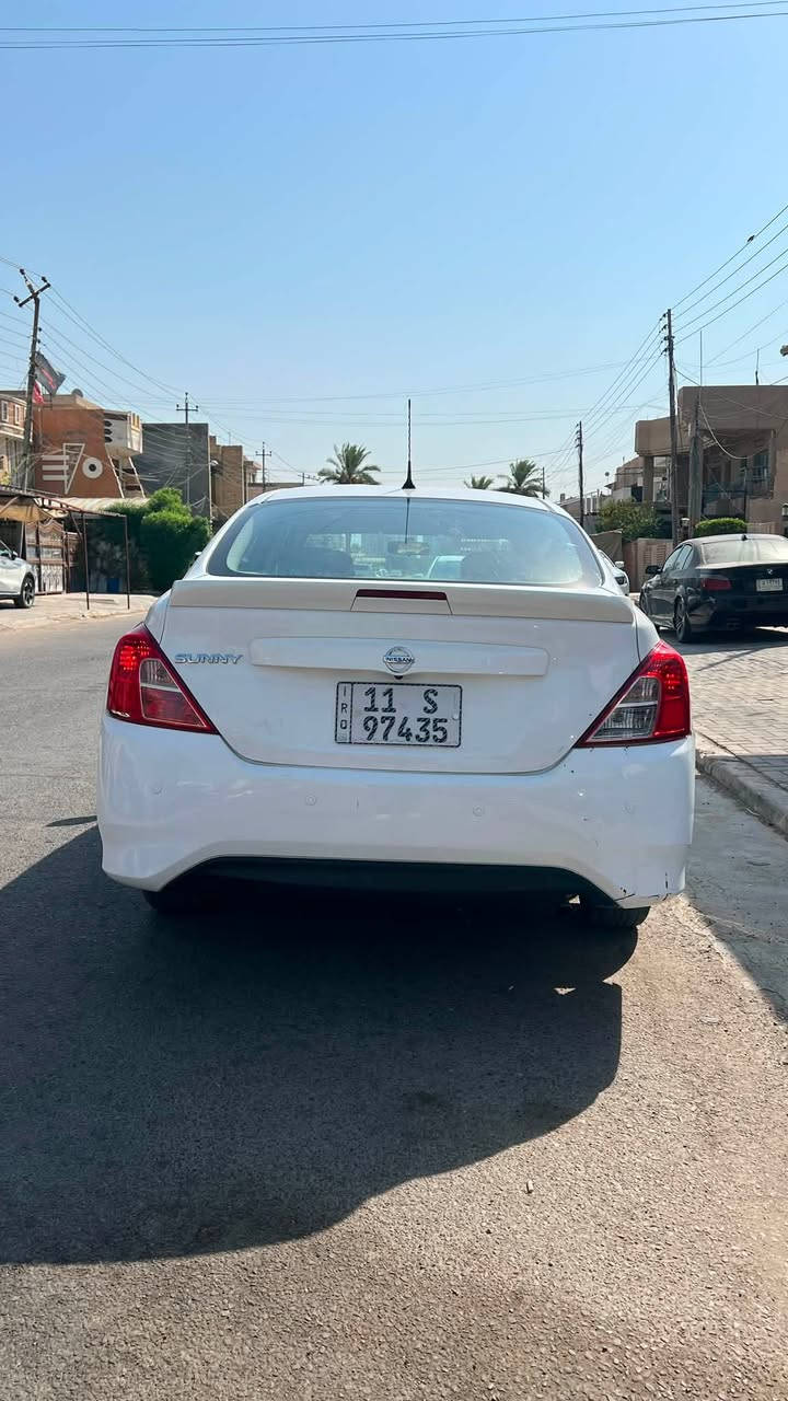 سني هندي  2022  🚗
(بليته زركة 🟦) رقم بغداد بأسمي 

ماشيه 86,000 Km استخدام شخصي

سونارها جاهز البارحه اخذته
محرك/كير كفالة عامة✅
تبريد ثلج ✅
شاشة وكامرة خلفية وانطيك المسجل البلادي✅
دوشمة للكشنات كاملة وستيرن خياط ✅
تخم تايرات/صدر ادامة كاملة✅

رصعات بسيطة وصبغ بالجاملغ الخلفي موضح بالسونار 
بيها ملاحضات بسيطه تجي تشوفهن وبالخدمة
السيارة جاهزة من كلشي الله شاهد♥️

سعرها 104 السيارة بأسمي 
عنواني بغداد حي الجهاد ***********
