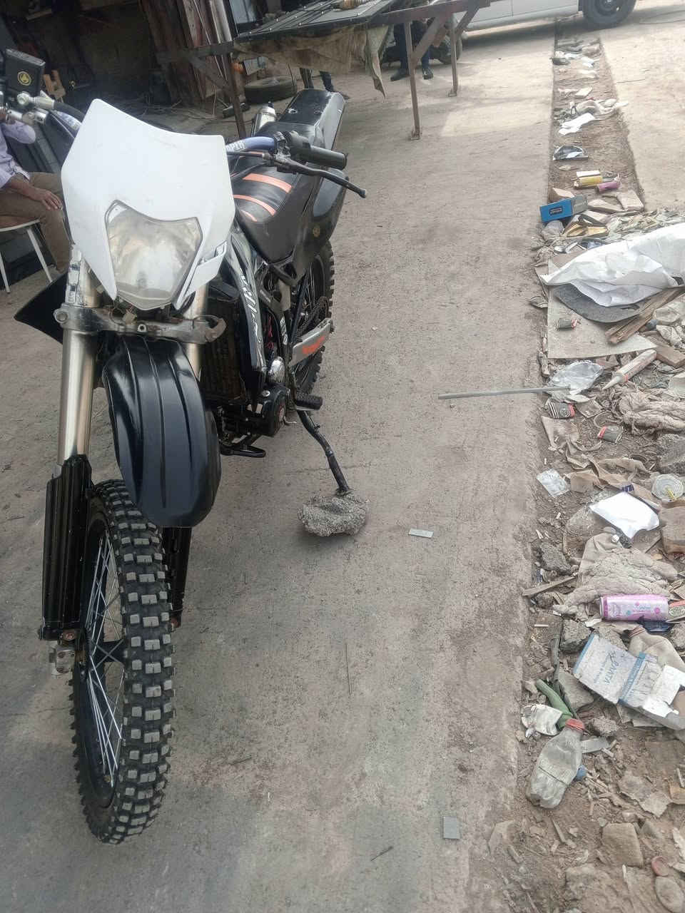 سلام عليكم  قفاز للبيع يرا ني بدون اوراق مكينه محور مال دايوان هندر واخد وكهربائيات كله شغاله بس عوزهه باتري مكاني كوت يم معمل الوكسجين سعر600وبيهه مجال مستعجل علش عله بيعتهه


**إذا كنت صاحب هذا الإعلان وتريد حذفه لأي سبب، رجاءا أرسل رسالة إلى الدعم الفني**