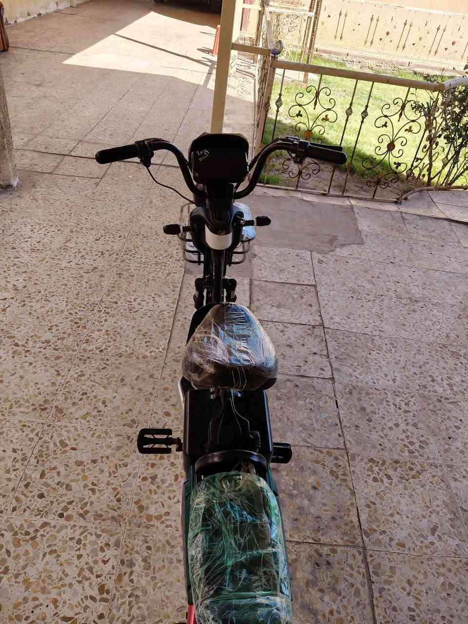 سلام عليكم للبيع دراجه شحن موديل 2023 دراجه نضافته 100% بطاريات 4 فول بطاريات ماصار أسبوع من بدلتهن مكاني أبو غريب الشيحه رقم ***********بي وتساب
