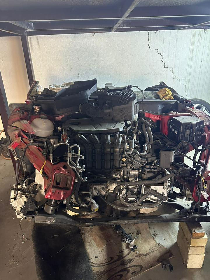 ع بركه الله توفر غراض توسان سبورتج 22/25 وارد امريكي


**إذا كنت صاحب هذا الإعلان وتريد حذفه لأي سبب، رجاءا أرسل رسالة إلى الدعم الفني**