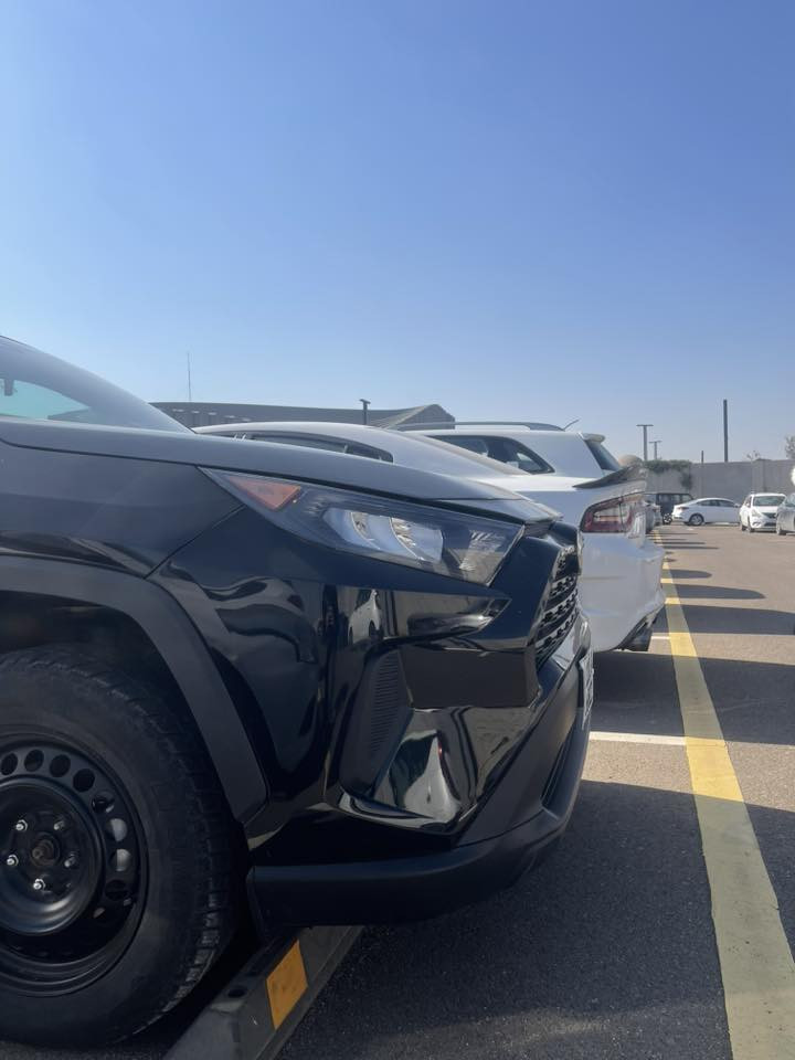 بسم الله الرحمن الرحيم

� للبيع راف فور 2022
📍 الموقع: بغداد – الجادرية

▪️ وارد أمريكي
▪️ الضرر: بوب فقط (مضروبة بأمريكا بوب)
(صور الضرر منشوره اخر صور)
▪️ المحرك: 2500 سي سي
▪️ الممشى: 64 ألف ميل
▪️ الحالة: نظيفة جداً – استعمال مريح
▪️ السيارة لكطة وسعرها مناسب وما بيها شي
▪️ الفحص: أي فحص يطلبه المشتري

💰 السعر: 21,000$ قفل

📞 للاستفسار  السريع الاتصال أفضل من التعليق :
***********
***********

📩 أو تواصل خاص 

رجاءا البيع جدي –
