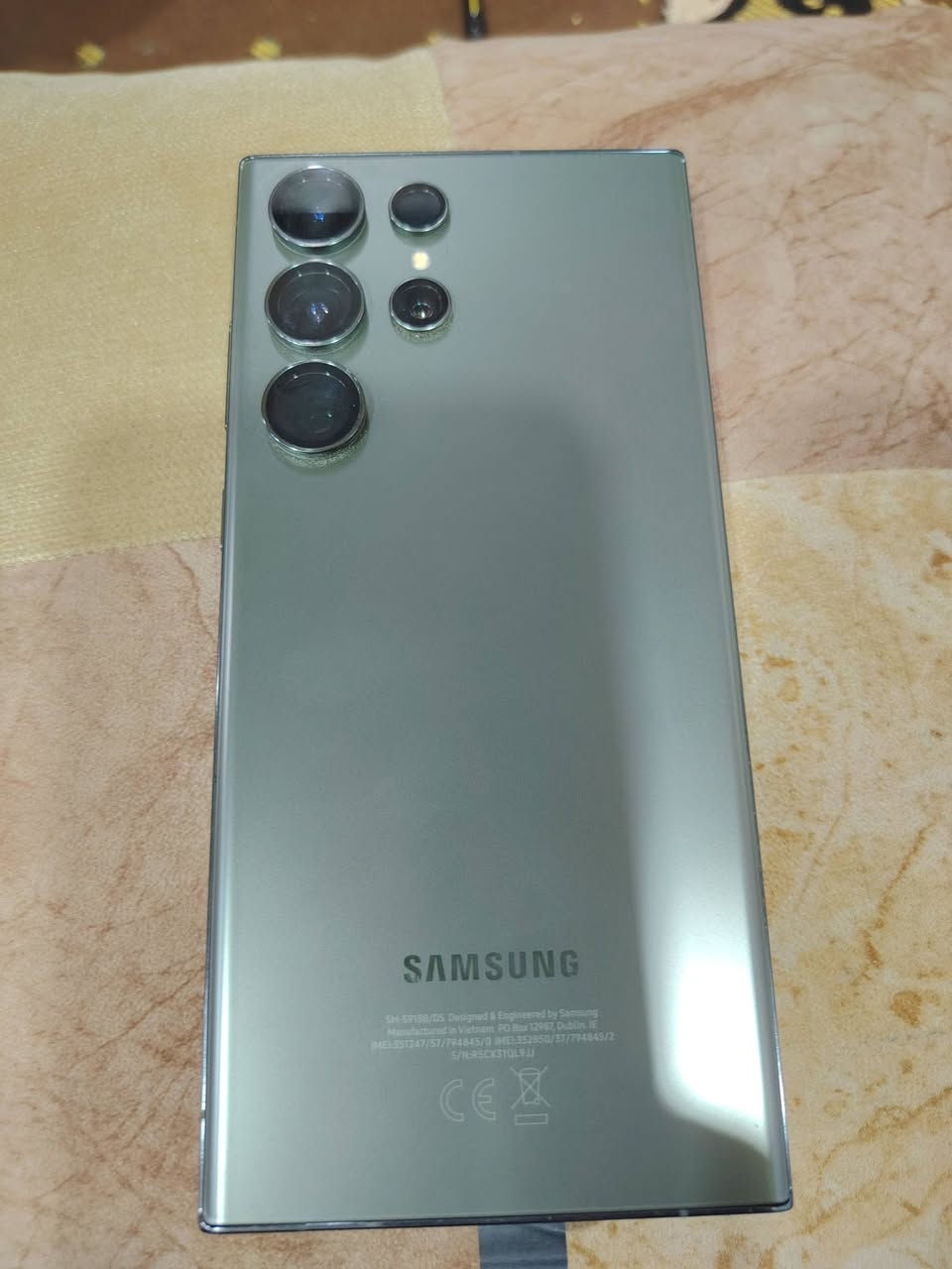 إس ٢٣ ألترا
ذاكرة ٢٥٦
عشوائيه ١٢+١٢
لون مميز
شرق اوسط خطين
جديد مكفول 
مكان نجف ***********
