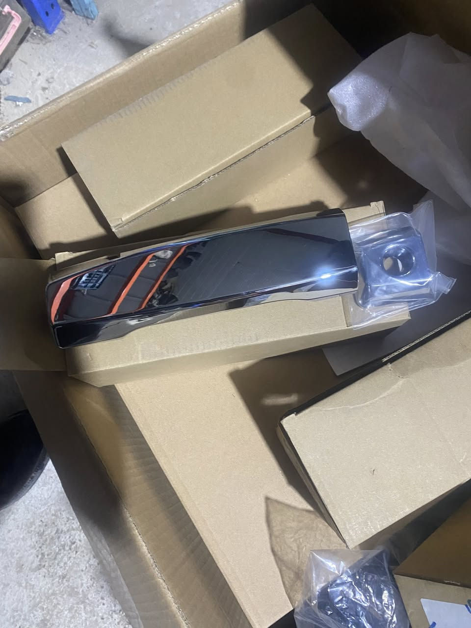 #حسين_الخفاجي_لادوات_النيسان
نيسان ارمادا باثفندر اكستيرا (كلب بصور وتسوك براحتك) 
*********** 
جوين شوته باثفندر 30 مع توصيل 
كفر كيجات ارمادا 2007 70 مع توصيل 
ولف حماوه نيسان ارمادا 30 مع توصيل 
يده جنطه خلفيه نيسان ارمادا 65 مع توصيل 
يده باب خارجيه ارمادا نيكل ب 35 مع توصيل
فلتر قاعده فيتبم ارمادا باثفندر ب 15 مع توصيل 
#حسين_الخفاجي_للتسوق_الالكتروني
