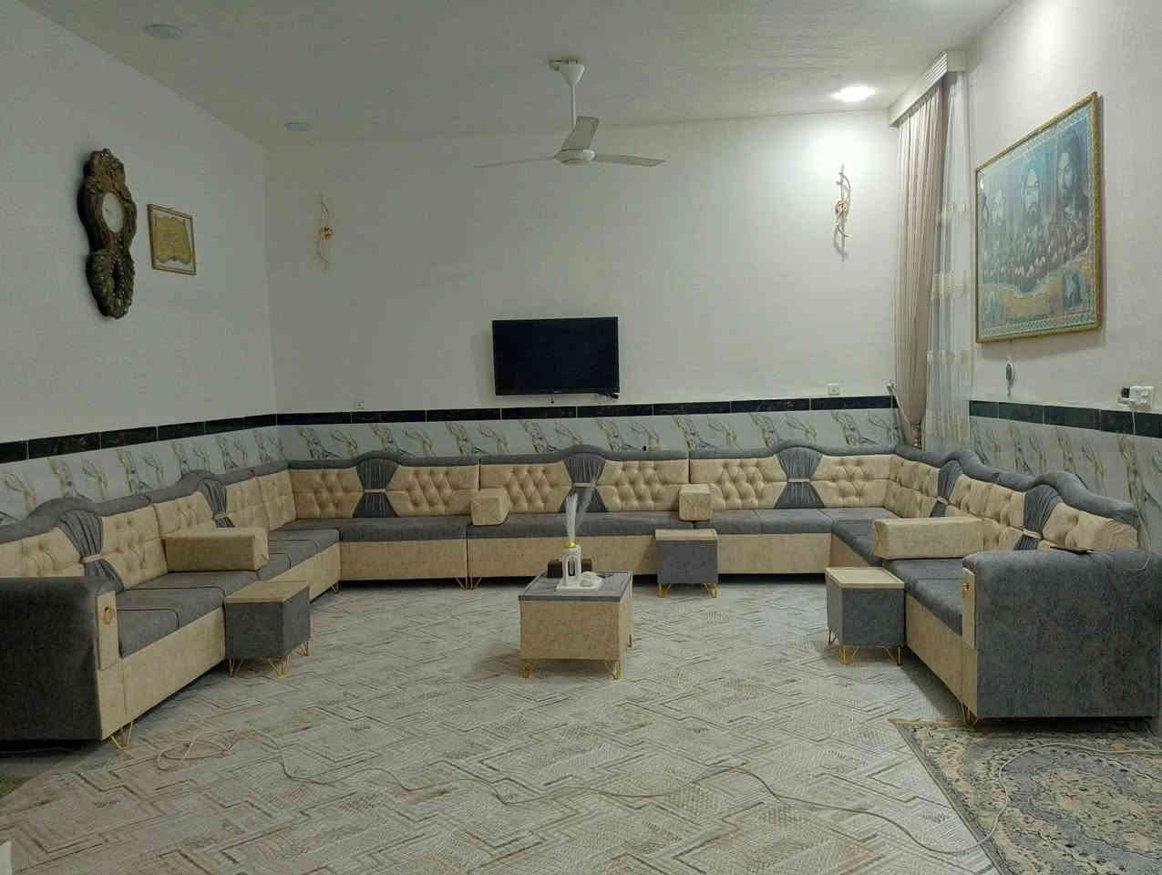 اللهم صل على محمد وآل محمد
دائما نسعى لتقديم المزيد والمميز من عملنا 
عرض..... 
نعمل لخدمتكم أنواع التخم والدواوين التركي بأيادي عراقية ودرجة اولة مع ضمان 
10مقاعد  مع هديه ٣طبلات+٦كوشات
٧مقاعد  مع هديه كوشات
5مقاعد  مع هديه كوشات
 نعمل دواوين قياسات حسب الطلب والقياسات تاج ملكي +مودرن
كذالك نعمل ديوان حرف L
او حرف U
مواصفات 
.ّ...خشب جام روسي +بلاويد اسود
سفنج مميز اول
اقمشه تركيه  بجميع الخامات
توصيل داخل ذي قار مجانا 
العنوان ..الشطرة الحولي قرب ملعب سمير الخماسي
للاستفسارمراسله الصفحه أو الاتصال على الرقم *********** 

https://www.facebook.com/معمل-محمد-الغزي-لصناعة-كافة-أنواع-التخومة-والدواوين-108387161527411/
