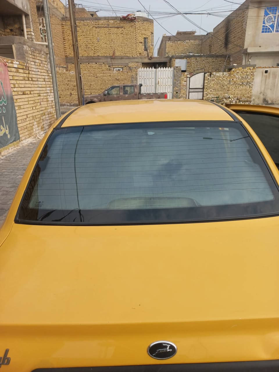 السلام عليكم طيبه للبيع موديل 2016 مكينه وكير خير من الله رقمها بغداد وبسمي مداور ثاني يوم حداديه جديده تدفئه تبريد شغال مكانها واسط زين القوس  استفسار اكثر اتصال على الرقم ***********
