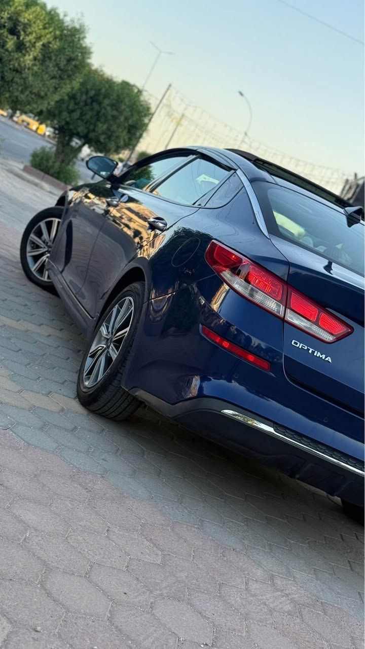 السلام عليكم اوبتما للبيع موديل 2019 مواصفات فول عده البصمة LX  رقم اربيل بأسم شركة تريد وكالة تريد تحويل بليعجبك حاظر بيه بنيد مبدل بواحد نفس الون ومصبوغ كلير والجاملغ جهة الصدر شبر صبغ بي فقط بدون ايرباك وصور لحادث بل منشور عده الحادث كفاله عامة لسيارة لغد بدنه براكيت كله مكفول شرط  ماشيه 88 mi ارضيات وكتلوكات لشركة  باتري جديد عليه ادامه دهون وفلاتر لشركة بانزين كله محسن سيارة مال بيت جديدة جداً المواصفات فول عده البصمة القمارة بانوراما ويل 17 
شاشة جبيرة تدعم جميع الخرائط ابل كار بلي اندرويد لايت اوتو + عالي ناصي زنون + لدات امامية كامرة دوارة رادار امامي خلفي جانبي مانع انزلاق نقطه عمياء فول تحكم ستيرن قيادة بلستيرن تثبيت سرعة قيادة ذاتيه كشن السائق كهرباء + كشنات جلد  + وسادة هوائية في كشن السائق تبريد لمس بيانو منفصل + حساس تخفيض صوت هواء التبريد عند الاتصال  محرك 2400 GDi تبريد صدر كير مكفولة كفالة عامة كله بوضع الشركة شرط بيه عده كامله سبير جك فلينة جدد مشامات الهوه صور الحادث بل منشور + رقم الشاصي  المكان بغداد بغداد الجديدة السعر 140 وبيه مجال بسيط جداً حك الجيه فقط بدون اقساط بدون مراوس الشراي يتصل *********** بي واتس اب والميشتري يدعيلنه بل رزق وترايك وين متحب وتفحص وين ميعجبك تفحص افحص اكرر السعر 140 بغداد, العراق
