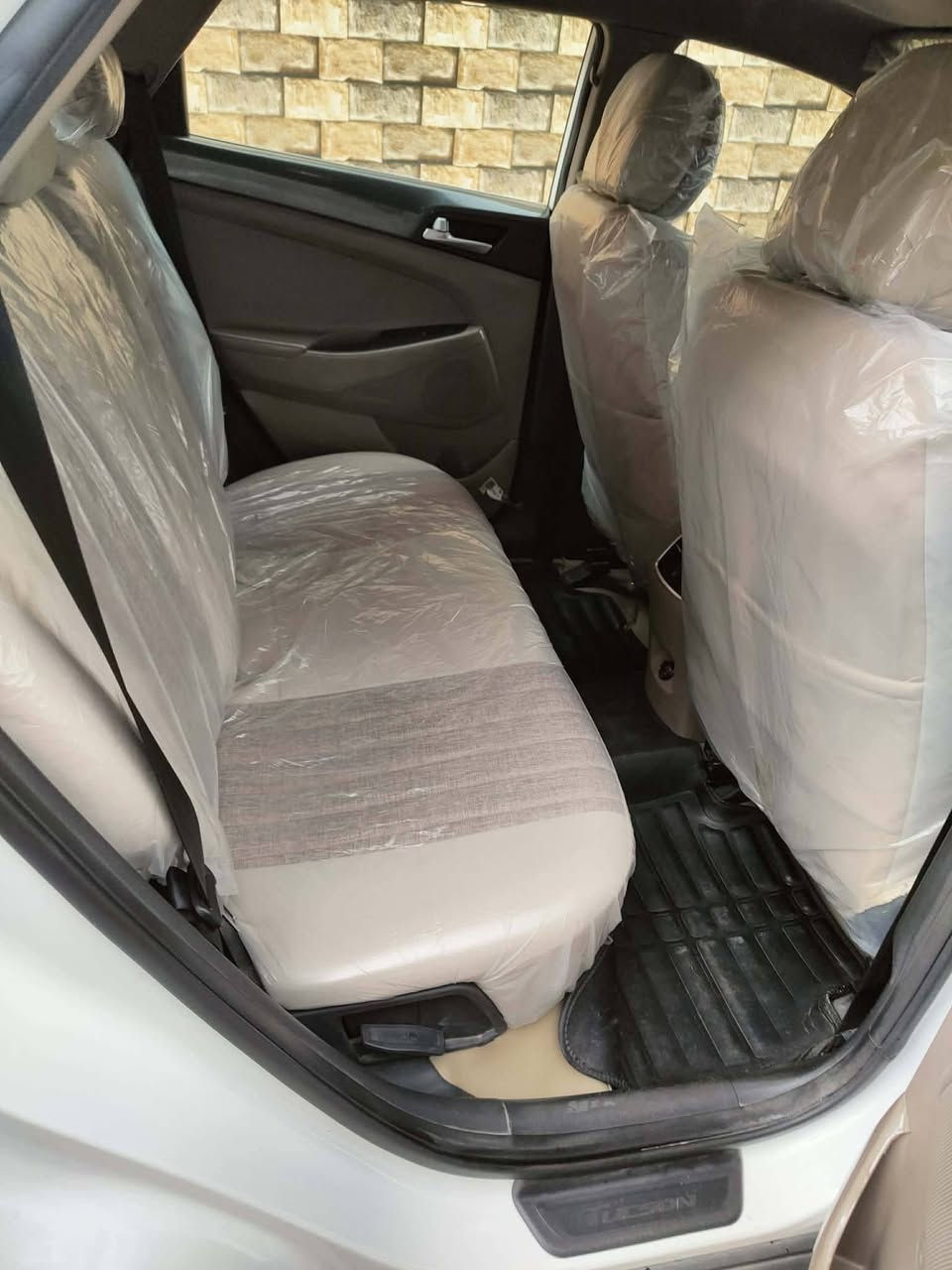 توسان للبيع
موديل 2020

ماشية 63

بدون ضرر

رقم اربيل مسطرة

نظافة فول 

السعر 222 وبيها مجال للطيبين

للاتصال ***********
