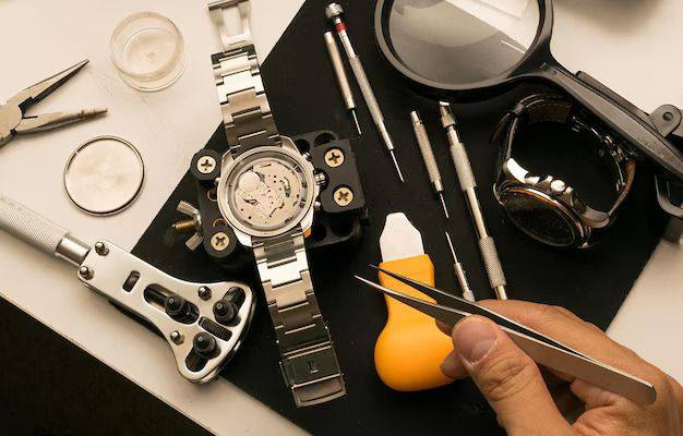 ✨🔧 أدوات احترافية… دقّة سويسرية + طاقة تدوم أطول! 🔧✨
أهل الخبرة بالصيانة… وأصحاب محلات الساعات… هذا البوست إلكم 👇
سيروان سيكو جمع لكم أفضل الأدوات الأصلية 💯

🇨🇭 الملاقط السويسرية الأصلية – Switzerland
✔️ ماركات دقيقة: TANIC – ROYAL وغيرها
✔️ ستانلس ستيل عالي الجودة
✔️ Anti-Static مضادة للكهرباء الساكنة
✔️ رؤوس مستقيمة / منحنية / فائقة الدقة
✔️ ختم أصلي على كل قطعة
🔍 مثالية لتركيب العقارب – البراغي الدقيقة – الصيانة التفصيلية
✨ شغل نظيف… بلا خدش، بلا انزلاق 💯

🛠️ ومتوفر داخل معرض سيروان سيكو أيضًا:
– جميع مستلزمات تصليح الساعات
– أدوات صيانة احترافية
– لوازم وقطع غيار أصلية
– سير جلد، ربل، حديد
– مفكات، زجاج ساعات، مكبس، عدد صيانة جاهزة

🔋🔋بطاريات بكافة الاحجام والماركات العالمية الأصلية 🔋🔋🔋
✔️ البيع مفرد + جملة
✔️ تجهيز محلات بالكامل

📍 العنوان: بغداد – ساحة الرصافي – سوق الأمانة
📱 واتساب: ‎+964 770 539 2884
🔵 سيروان سيكو… خبرة عمرها أكثر من 30 سنة

#سيروان_سيكو #تصليح_ساعات #مستلزمات_ساعات #بطاريات_ساعة
#Vinnic #بطاريات_اصلية #ادوات_صيانة #ملاقط_سويسرية
#Switzerland #عدد_صيانة #ساعات_رجالية #ساعات_نسائية
#سوق_الامانة #ساحة_الرصافي #بغداد #أدوات_احترافية
#محلات_الساعات #تجهيز_محلات #بيع_جملة #بيع_مفرد
#ساعة #صيانة_ساعات #جلد #ربل #ساعات_فاخرة
