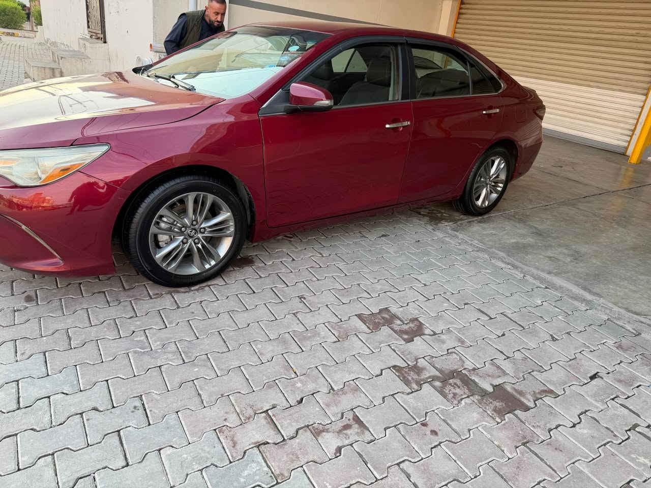 تويوتا كامري se فول عد الفتحه صبغ 5قطع بدون شاصي بيه5سم تعديل بارد بل الطامه سياره بدون اي نقص رقم وسنويه جديد تحويل وكاله بل شرط ابيعلك حزام سياره احلا من الصور مكاني كركوك السعو ١٣٦ شراي اتصل *********** مرواس ويه سياره احدث اراوس كركوك, العراق
