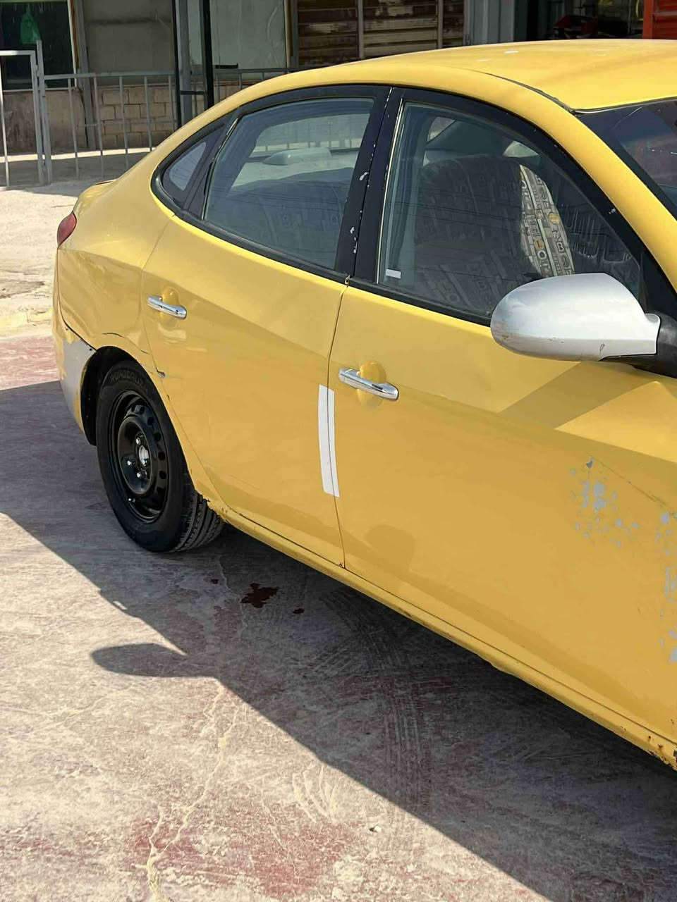 سلام عليكم انتره أفانتي ٢٠٠٧  رقم دياله مصفره هيئه وخرامات مكينه جديده كير جديده صدر جديد كهربائيات كله شغاله تخم تاير جديد تبريد خير من الله سعره ٦٥  رقم تلفون ‭***********‬ خوان اني مكلف بل نشر
