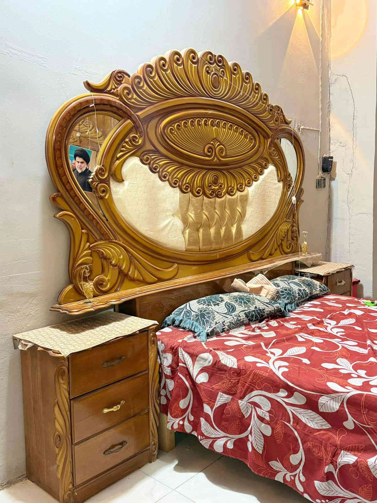 تحيه طيبه 🫴
توجد غرفه نوم للبيع تسكام 👍
تفاصيل الغرفه داخل الصور 👇
الغرفه كلش نظيفه 👍
السعر( مليون ونص)  وبيه مجال 
الي يحب يجي يشوف الغرفه متواجده 
محافظه النجف الاشرف قضاء الكوفه شارع المعمل قرب مدخل شارع محمد ابو صريمه 
👆
للتواصل اتصلو عله الارقام التاليه 👇

*********** متواجد الرقم اتصال او وتساب للمراسله ولستفسار اخوكم ابو مچتبى
