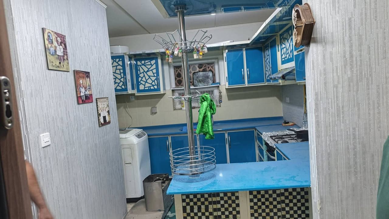 للبيع غرفة تركية وكاونتر اي استفسار اتصل *********** منطقة طليحة
