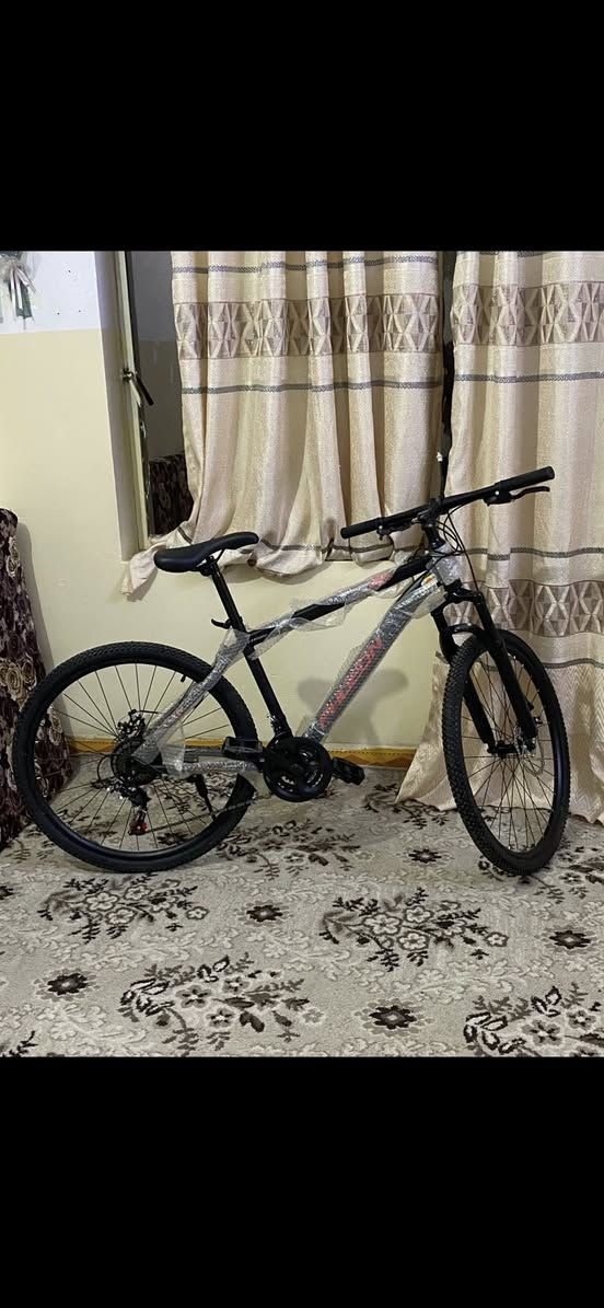 للبيع بايسكل حجم 26جديد مو ماشي  ابد ربحتو في جبس تنانين***********
