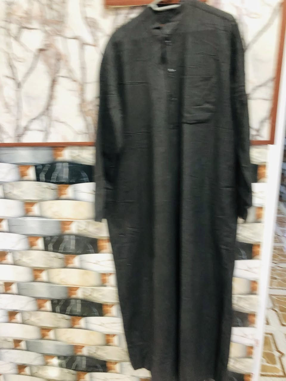 السلام عليكم ورحمه وبركاتو 
يتوفر دشاديش رجالي الوان مختلفه 
فصال خليجي 
العنوان قريه تل واعي مقابيل المدرسه القديمه 
محل علاوي الحميد العبيد 
***********
***********

