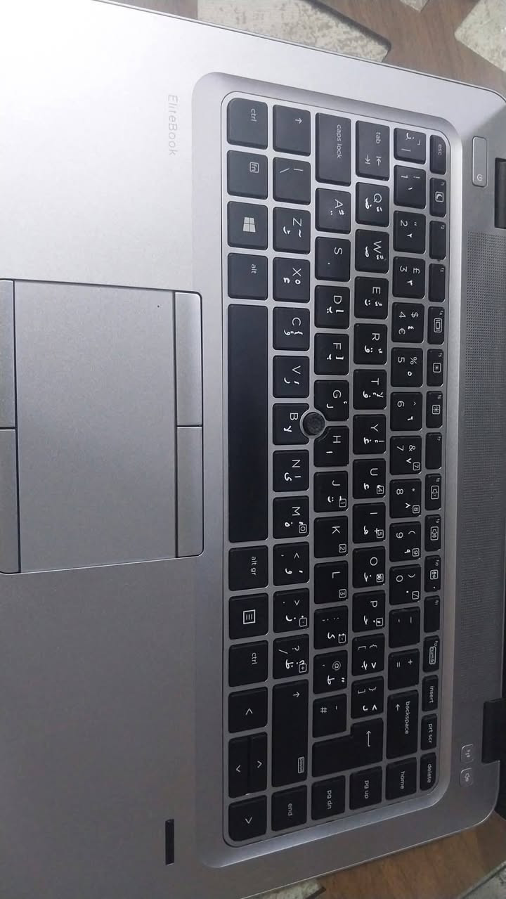السلام عليكم
•حاسبة hp للبيع 

•مواصفات ؛

•سلم و نظيف جداً

 AMD A10 PRO ،  الجيل 8•

•ذاكرة داخلية 8G

•خارجية 256G

•هارد سريع   ssd m.2 سريع جداً وسلس

•حجم الشاشة 14 إنش

•إضاءة الشاشة قوية وصوت قوي 

•البطارية ضمان أكثر من ساعتين 

•مفيدة للدراسة والكتابة والتصفح و تشغل ألعاب خفيفة  

• + الشاحنة مالته وياه 

السعر ١٩٠  ألف وبيها مجال


**إذا كنت صاحب هذا الإعلان وتريد حذفه لأي سبب، رجاءا أرسل رسالة إلى الدعم الفني**