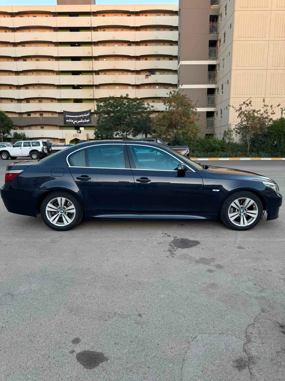 🇩🇪السلام عليكم اخوان BMW E60 2008 للبيع  528 🇩🇪. 

الون نيلي حبري 3 قطع صبغ جاملغ وباب السائق ونصف جاملغ 
الموديل 2008 بأسمي 
مكينه N52 نوزل قصر ارغب مكينه خير من الله 
كير تبترونك كوبرا خير من الله 
صدم امامي خلفي مبدله قبل فتره 
تبريد ميكانيكي خير من الله ❄️❄️
ويل كب وتخم تاير جديد 🛞🛞
سلايد روف طكتين 
كت M
تحكم ستيرن جهتين وستيرن كهرباء +كروز سرعه 🔜🔚
كشنات كهرباء فول تحكم + تتفئه 
شاشه وسطيه حجم الكبير 🖥️
خمس بردات بيبان وخلفيه كهرباء 🥅🥅
نقوصات السياره دجه اكسل+الدعاميه الخلفيه بيه كسربسيط ممبين
              مكان السياره بسمايه   🇮🇶🇮🇶🇮🇶
💶💶💶السعر 108 وبيه مجال للشراي ***********
