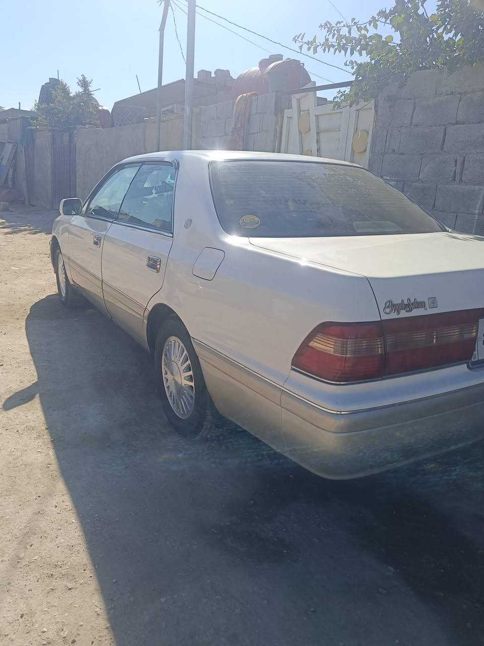 (السلام عليكم)
للبيع راس الثور فلات

رقم بصره دولي بسمي لل 31

مكاني كربلاء 

 مكينه ففيتي 

فيشتين جديده كير جديد 

غرفه كارتون كشنات كهرابائيه 

سستم سماعات مضخم 

سياره جديده احله من الصور 

مكفوله من النقل جثه والكصه الثانيه بيه فقط  (كصت بجم) 

السعر88وبيه مجال 

مامتواجد عل فيس هذا رقمي بي واتساب 

***********
