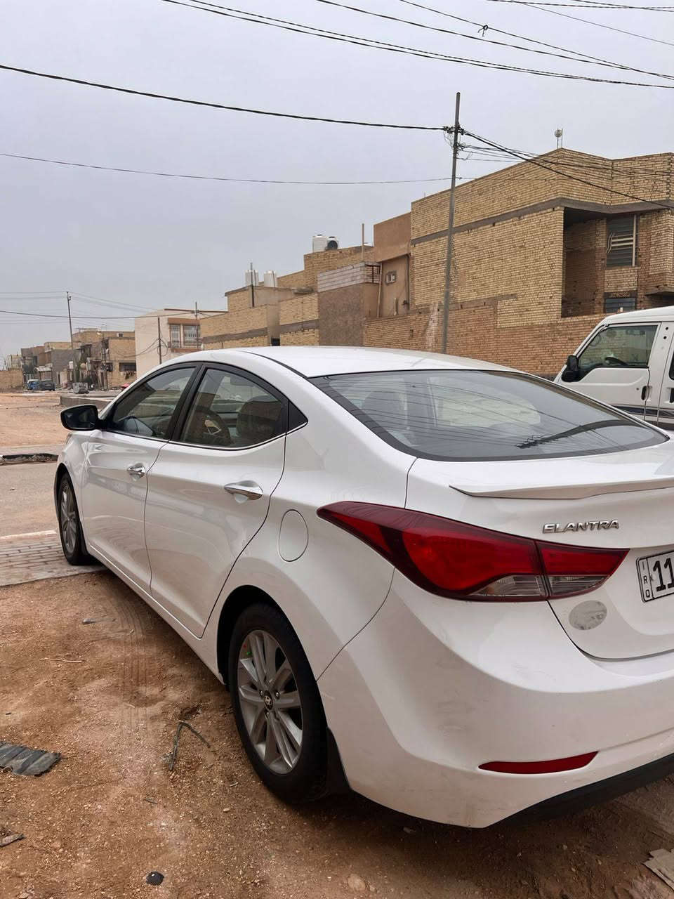 النترا 2015 خليجي مكفوله كفاله عامه من ضربه وصبغ 
سونار موضح بلنشر  
ماشيه 128km
سياره جديده شركه مال جناي جاهزه من كلشي 
محرك 1800دوش لا بخار ولا تنقيص ولا صوت مكفول 
السعر 137 بيه مجال للشراي 
رقم بغداد دولي تحويل ثاني يوم 
مكاني كربلاء شراي اتصل 
***********
