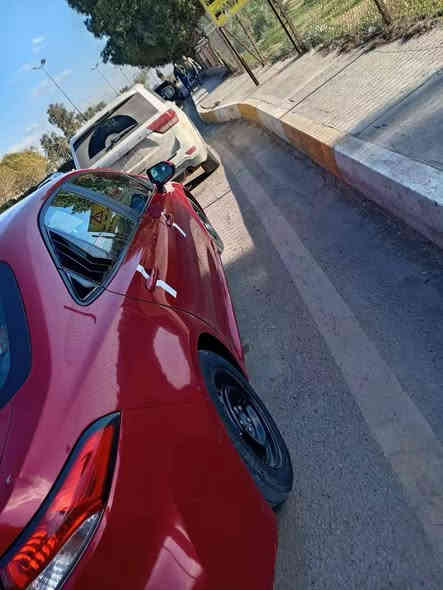 السلام عليكم خواتي كورلا مديل 2021داخله بل2023 تخم تاير جديد تبريد سياره جاهزه بانزين اليباني الاصلي تحكم ستيرن تحديد مسار رادار امامي حدثه خشم مال بنيد وبيبان اثنين مو حدث مشخطات ومبدلات بمريكه صور حدثه مابيه فقط تقرير وصور تقرير ناشرهن وياه رقم بغداد تحويل ثاني يوم فول من عده الفتحه ولبصمه سعره 133وبيه مجال بكاني بغداد رقم موبايل ***********
