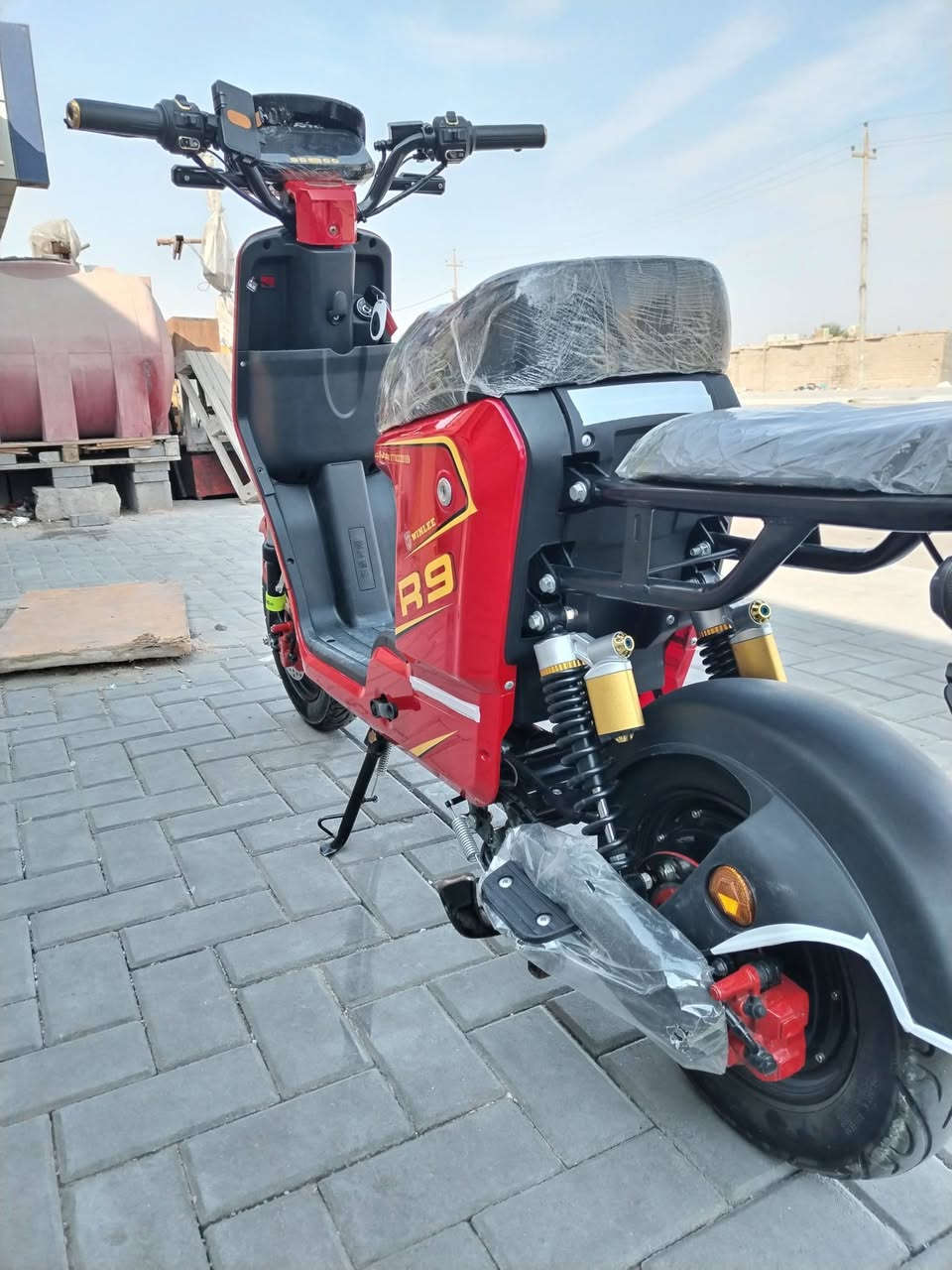 دراجه شحن R9 بطاريات دبل كبار 32 عنوان البصره القبله سعر 480
***********
