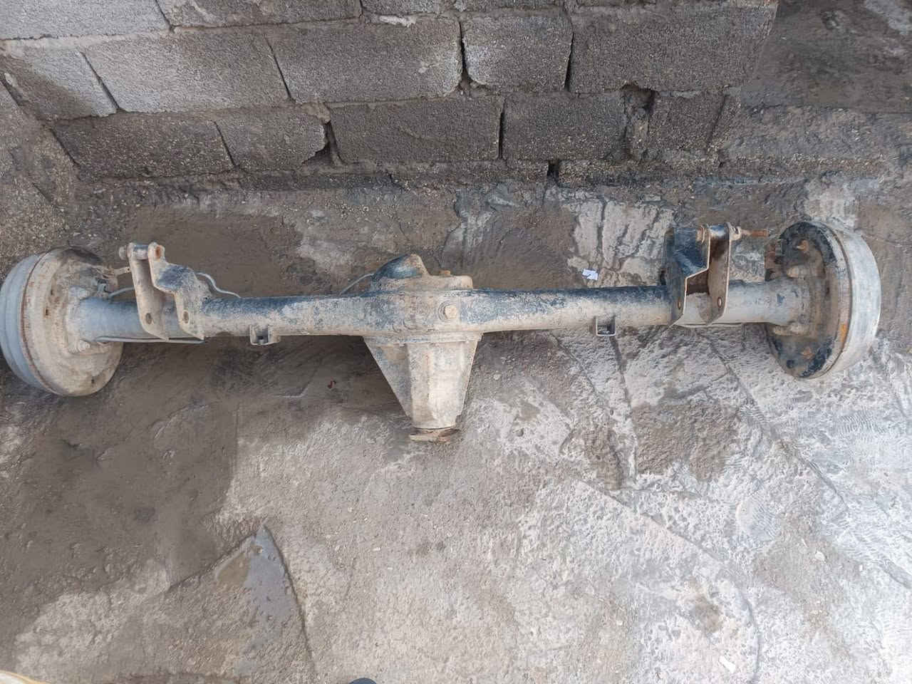 هوزن بريجو للبيع مكفول بس الشفت جهت اليمنه گايم للاستفسار 
***********

المكان واسط حي الحكيم
