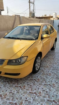 ليفان • ٢٠١١ • اوتوماتيك