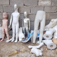 دمى عرض • محلات ملابس • كوت حي الحوراء