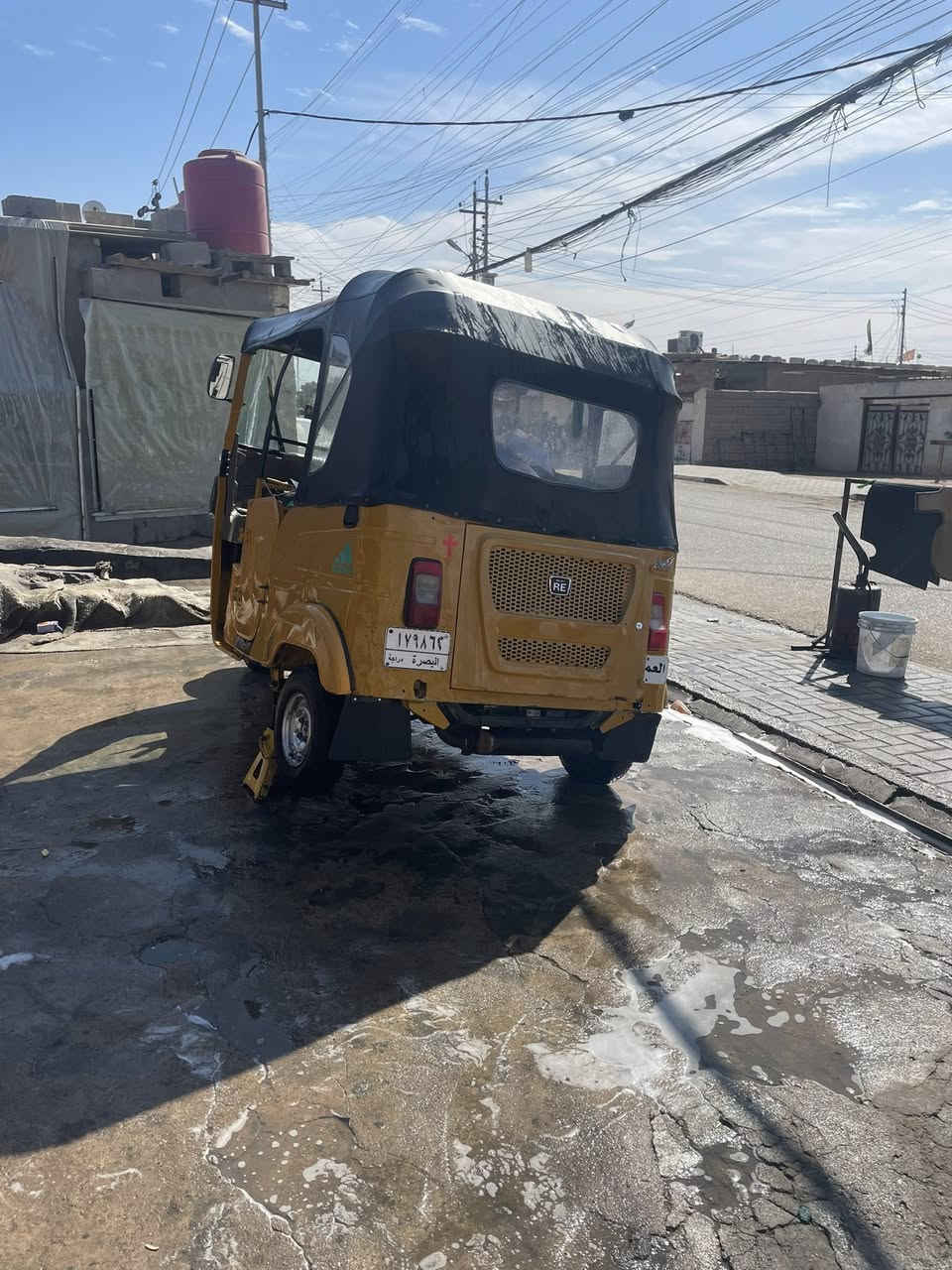 تكتك موديل 21 للبيع رقم وسنويه التكتك مجفته مره وحده وبيها شغلتين 3 اطيحلك من سعره علمودهن رايده 6300 اتصل واتساب شريحه ونتفاهم  مكاني بصره جمهوريه***********
