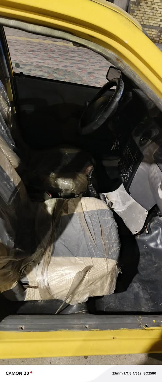 سايبا للبيع مديل 2014 سنويه نافذه هيئه غرامه ع المشتري قم بصره وراعيهاا بصره راعيهاا ومكان  السياره ميسان موجود   كير يخبل  
مكينه لا تنقيص ولا تبخير نضيفه
تخم تاير كهربائيات كلهاا شغاله  
البدي شوف العين 
سعرهاا 16 وبيهاا مجال الشراي يتصل وبخدمته 
***********. مكاني ميسان
