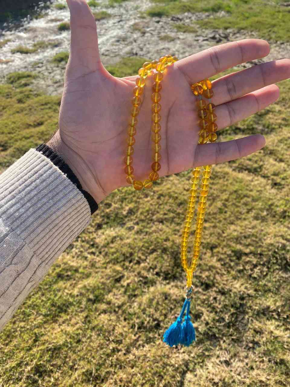 مسبحة من الكهرب الحر الطبيعي
ذهب الرجال تخريم سوبر💛

الوزن: 34 غرام 

عدد الخرز: 101 

الشاهد قطعة واحدة (جميل جداً)

الكركوشة حياكة يدوي (كويتي)

المسبحة فيها عطر الصنوبر واضح جداً 

وهذا يدل على فخامة ورقي الخامة 

🔻السعر : 175 الف 

اكدر اوصلها الك وبالعافية على الياخذها♥️


**إذا كنت صاحب هذا الإعلان وتريد حذفه لأي سبب، رجاءا أرسل رسالة إلى الدعم الفني**