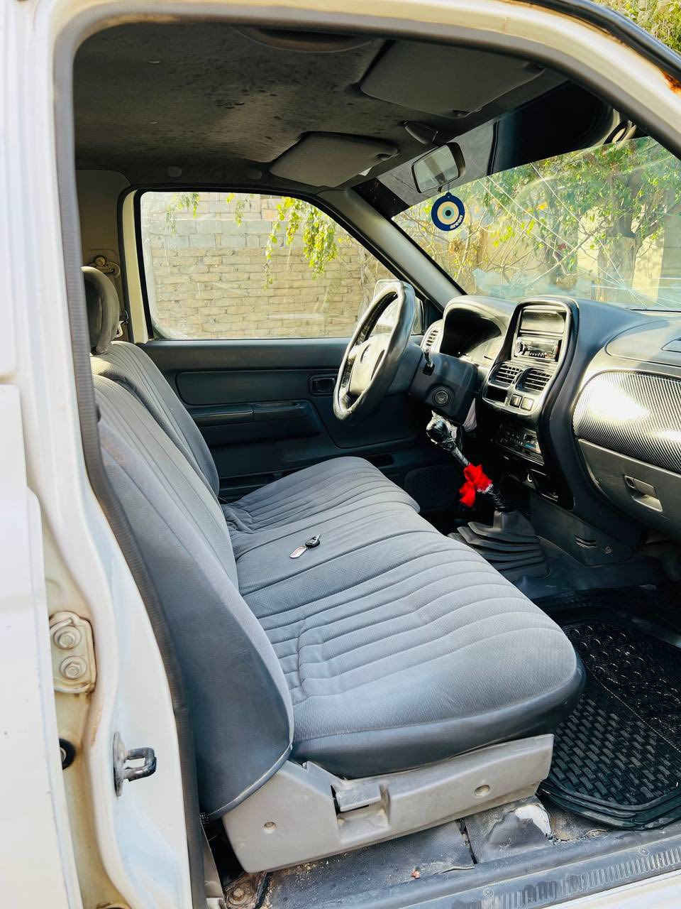 بيكم نيسان مديل ٢٠٠٣ سياره نضيفه مثل ما موجوده بالصور مال مزاد وزارة الداخليه 
كفاله عامه من محرك وشاصي وكير وكلشي 
والمعامله مال الرقم كامله 
٦٥$ ورقه وبيها مجال قليل 
للاستفسار ***********
