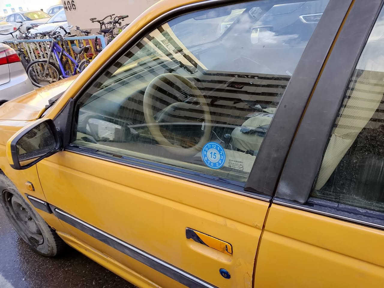 سياره بيجو بارص موديل ٢٠١٥ سياره خير من الله تجي شوفه وبيك خير ودلل وهاذه رقم***********سياره بسمي
