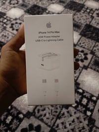 شاحن ايفون • ١٤ برو ماكس • شراي خاص