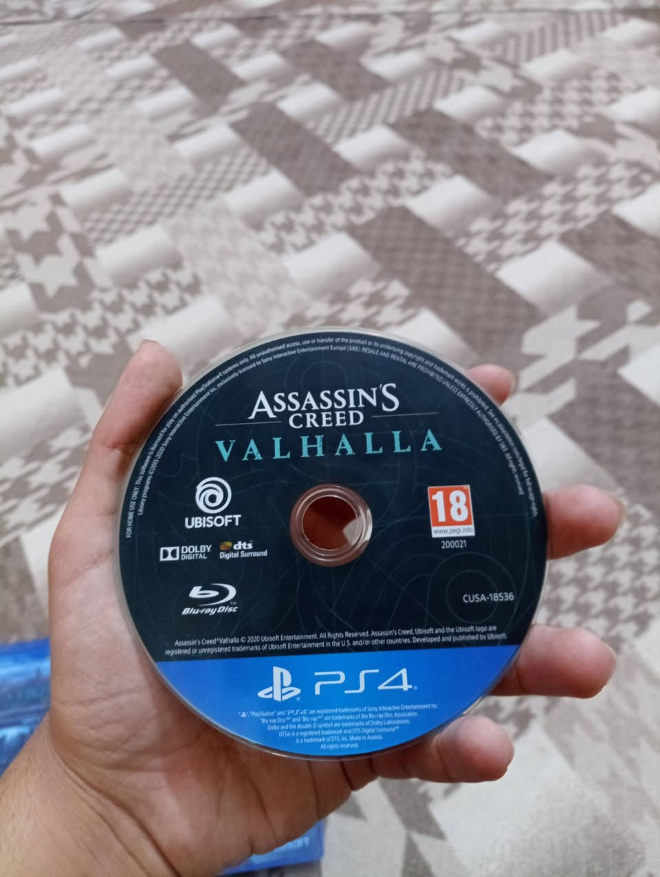 السلام عليكم عندي قرص اساسن كريد Valhalla اروس قرص اساسن كريد ميراج أو بيع 15قفل


**إذا كنت صاحب هذا الإعلان وتريد حذفه لأي سبب، رجاءا أرسل رسالة إلى الدعم الفني**