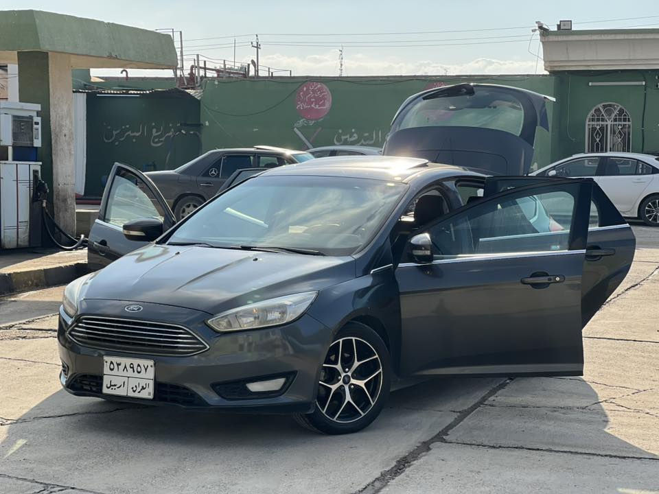 فورد فوكس 2017 تيتانيوم فول 1/1 مواصفات  كشن جلد تدفئه ستيرن هيتر  شاشه سوني  محرك وكير شرط ضررها قطعتين بوند وجاملغ السايق  صبغ حافه الصندق اثر شخوط فقط بدون دواخل ايرباك مبدل شرط التحويل ثاني يوم السعر 104 وبي مجال الرقم ***********
