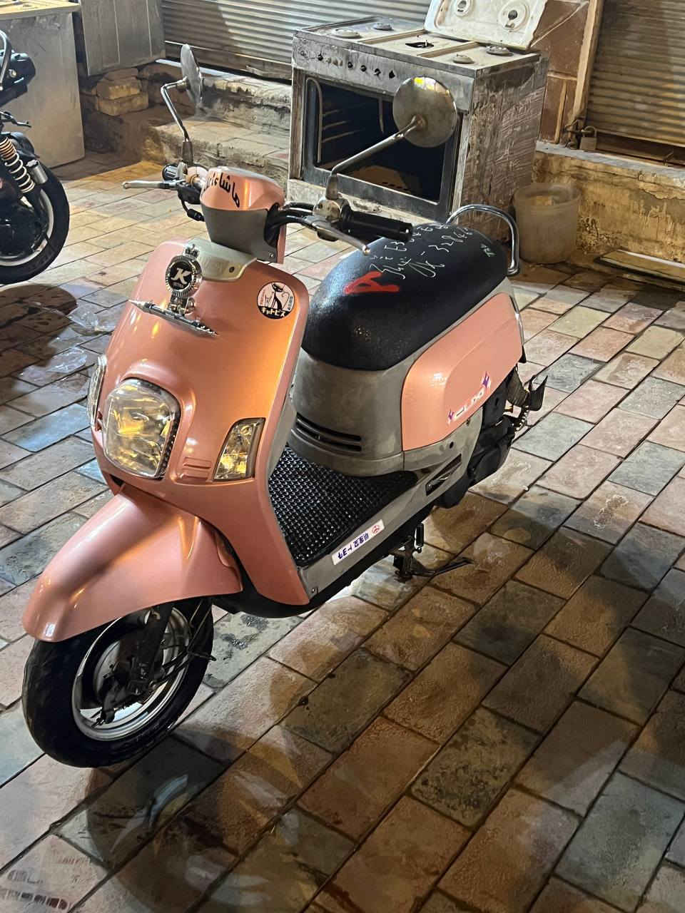 بوليس للبيع مال حاويه صرله 20 يوام من نزلته كفاله 2008 ختم واحد فحصل وين مايعجبك سعر مليون وبيه مجال قليل مكاني نجف كوفه شراي يتصل ***********
