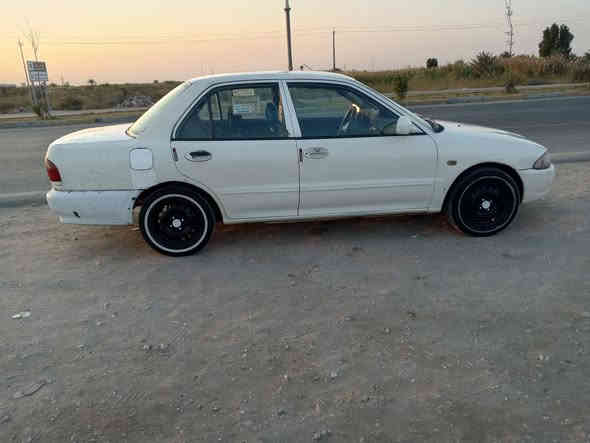 السلام عليكم براتون 2002رقم صدامي سنويه صاقطه 2005سياره جاهزه كير ومكينه وتبريد كهربائيات مكفله كص وعيب شرعي كير عادي دواخل جديده السعر 22وبيه مجال المكان الناصريه قضاء الغراف ***********
