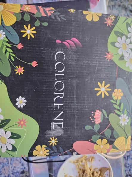 جهاز يوفي للاظافر نوعية اصلية سعره فقط ٢٥ الف يوجد توصيل للاتصال ***********
