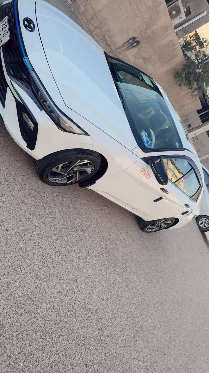 انترا مديل 24 وارد خليجي سياره فول مكينه الفين 2000 دوش كفاله من كلشي بس فطر بلجامه على كد شبر  سياره ماشيه ٢٣ حقيقي للبيع فقط  مكينه الفين دوش  رقم أربيل سياره حيل نضيفة تجي وتشوف بعينك 

.حساسي خلفي امامي 
.تحكم ستيران 
.بصمه +تشغيل عن بعد.
.فتحه سقف
بصمه عدد اثنين
العنوان البصره دور نواب الضباط 
رقم هاتف  ***********
 رقم بي وات ساب
السعر 185
